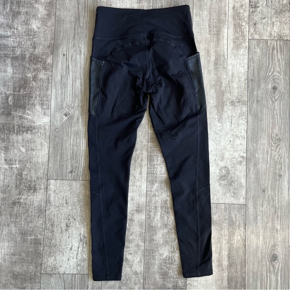 Athleta Black Gleam Chaturanga to Town Faux Leather Leggings 870859 Sz S - Picture 3 of 4